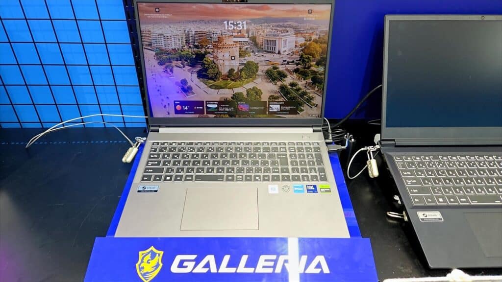 ドスパラのPCブランドガレリアのノートPC実機画像
