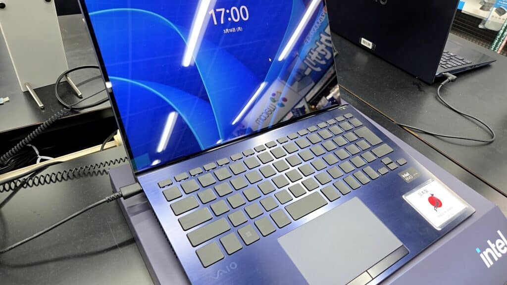 VAIOのノートパソコンの実機画像