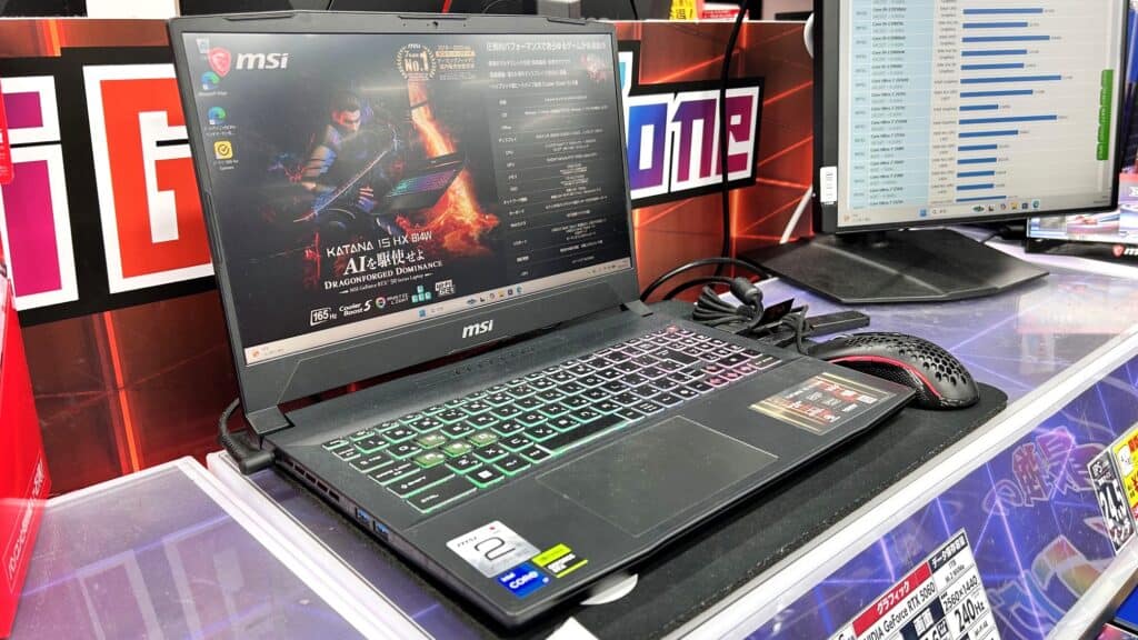MSIのゲーミングノートPCの実機画像